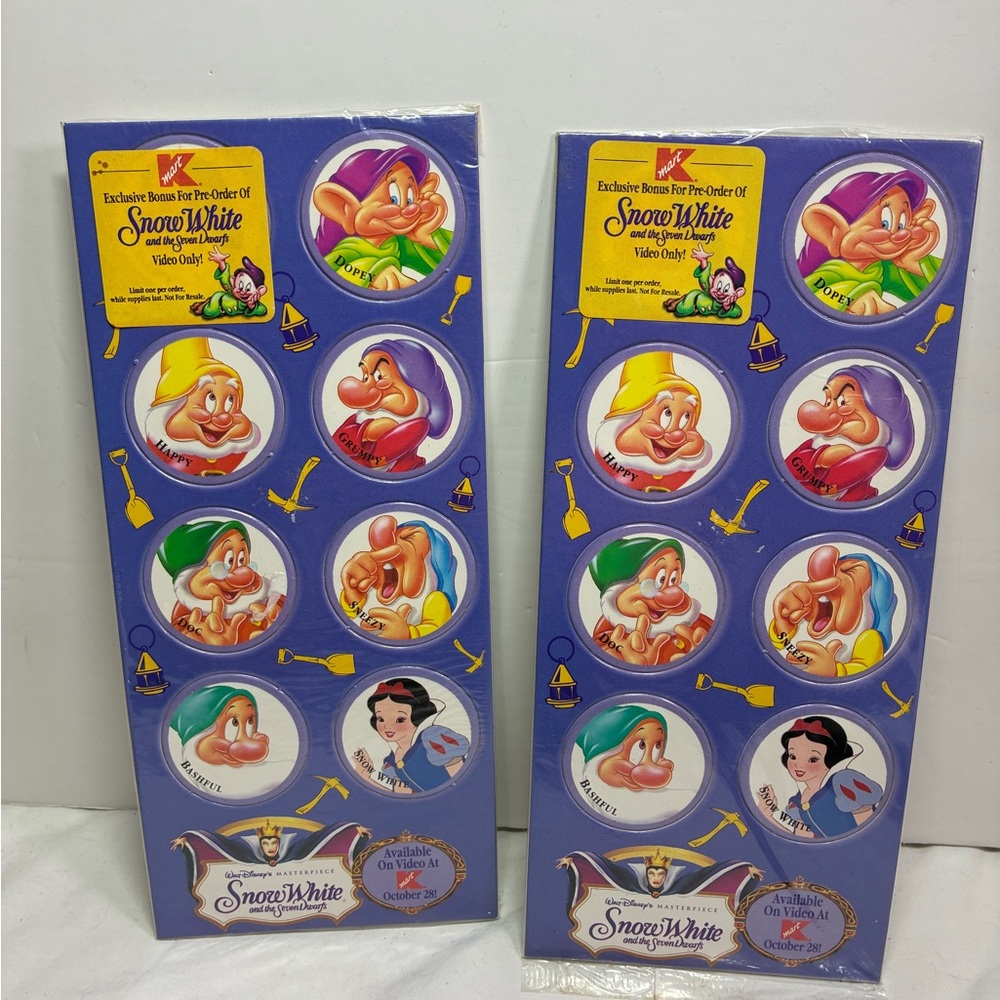 Vintage Snow White and the Seven Dwarfs Trading Caps still in package Disney
